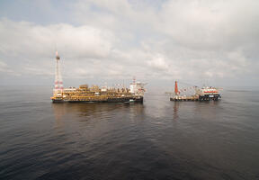  Egypt has great hopes for the natural gas operations off Port Saïd. This photo shows an offshore platform.