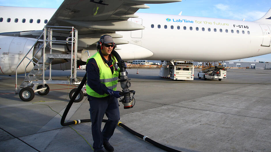 12 - ...et dans les avions d'Air France
