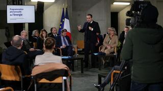 Présentation de la PPE3 par le Premier ministre français Sébastien Lecornu lors d’un déplacement sur les barrages hydroélectriques de Vouglans et de Saut-Mortier (Jura). 